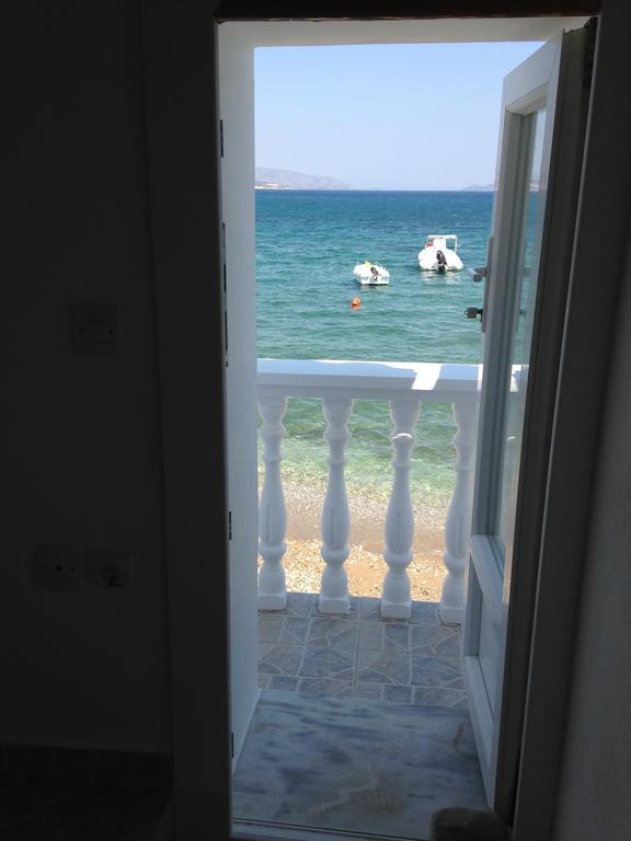 דירות Ireon Samos Beach House מראה חיצוני תמונה